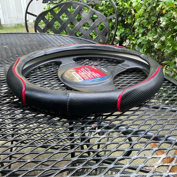 🏎️AutoCraft Red Racing Style Steering Wheel Cover! - Picture 6 of 16